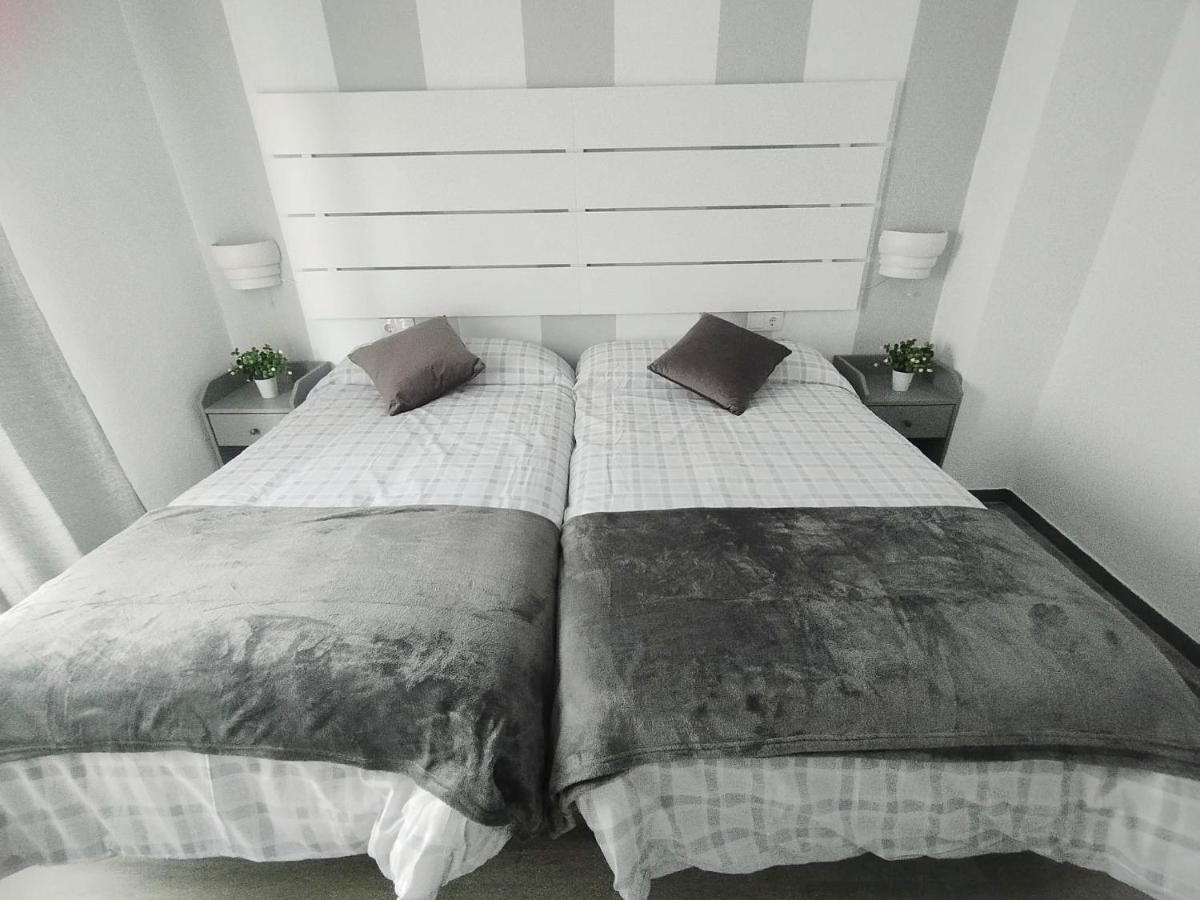 Apartamento Ana Maria Сан Хуан дел Пуерто Екстериор снимка